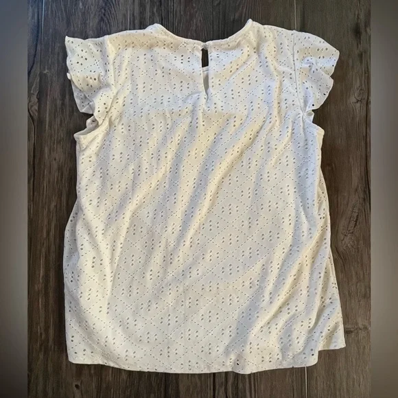 ADRIANNA PAPELL Cream Eyelet Flutter Sleeve Blouse - Picture 2 of 6